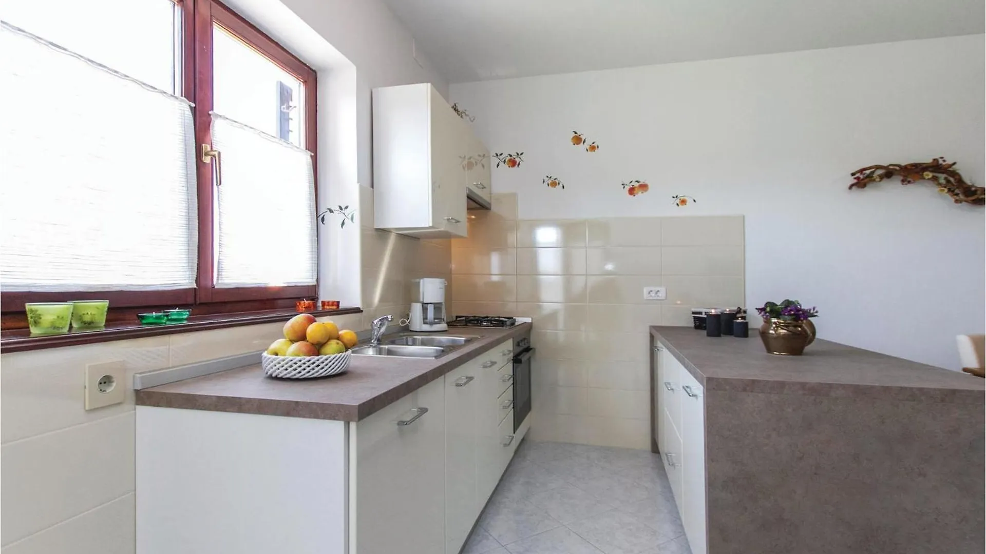 4 Bedroom Stunning Apartment In Labin 0*, Labin (Istria) Croatia